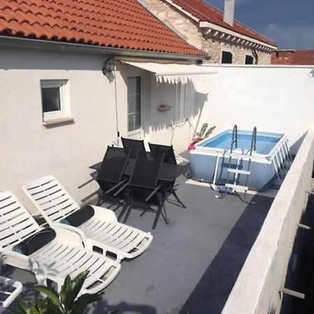 Apartment Glavica Supetar Bagian luar foto