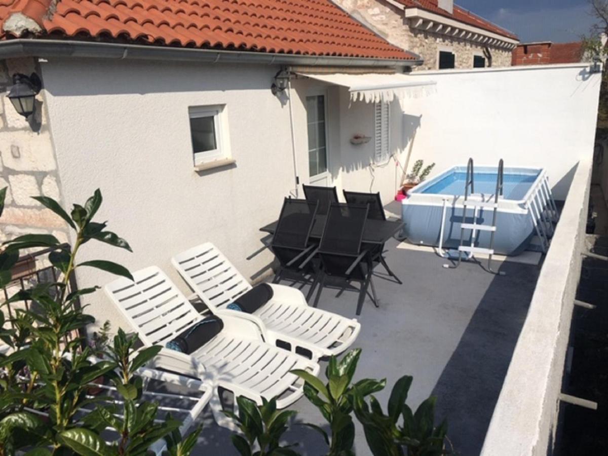 Apartment Glavica Supetar Bagian luar foto