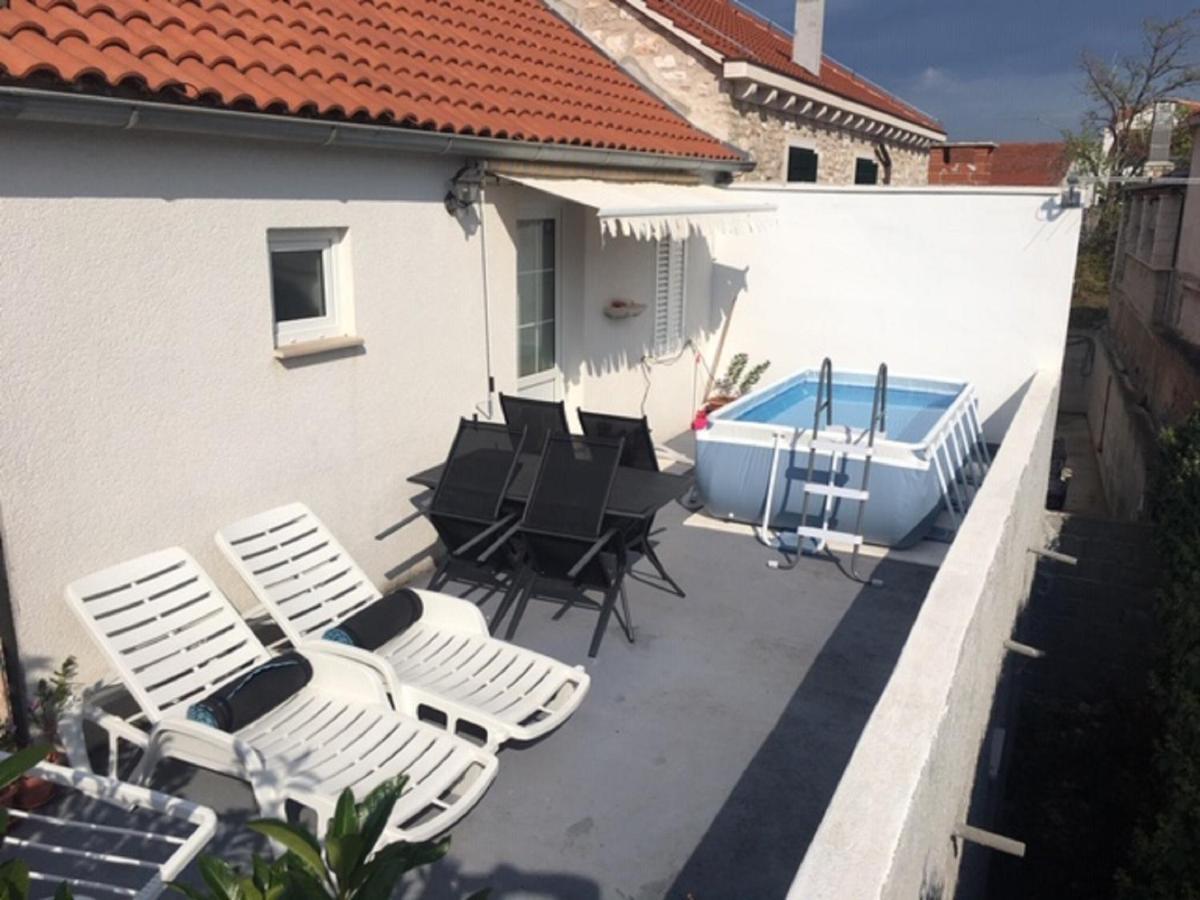 Apartment Glavica Supetar Bagian luar foto
