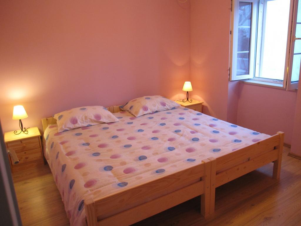 Apartment Glavica Supetar Bagian luar foto